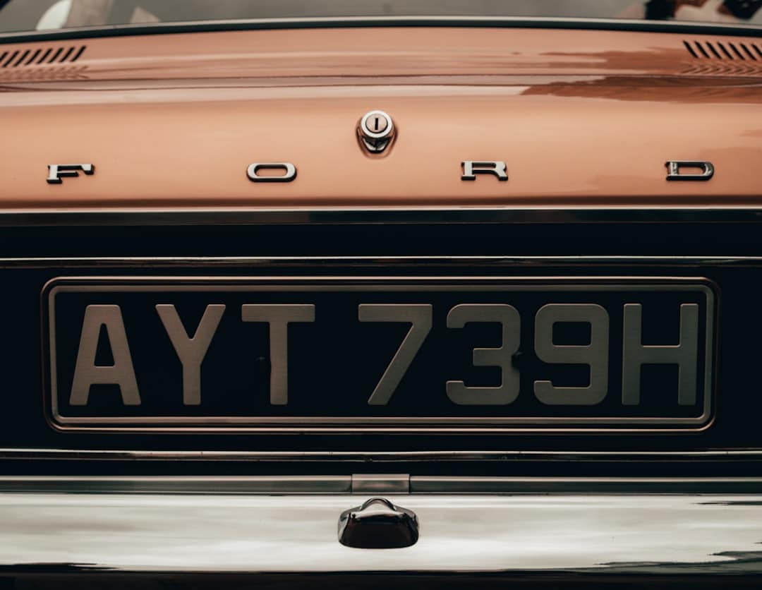 Check a Car’s License Plate Using Your Smartphone